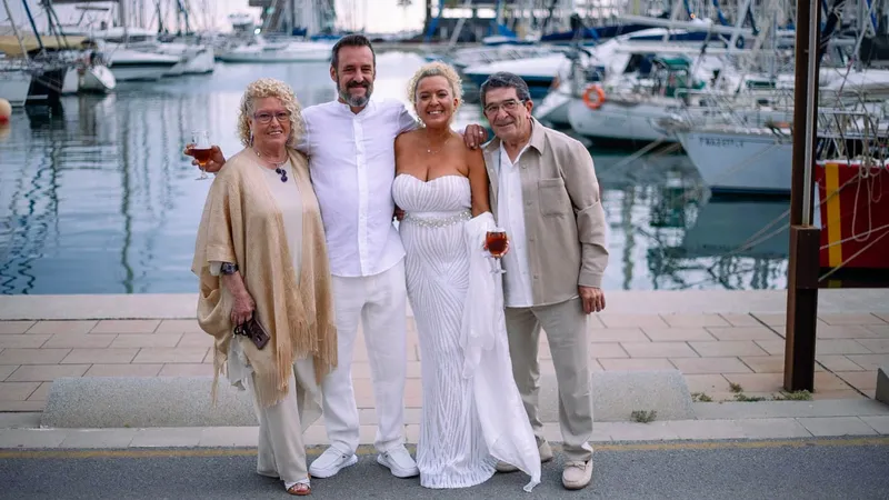 Familia de la novia, recién casados
